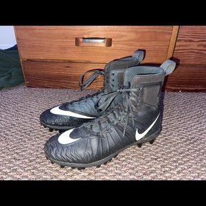 Nike Force Savage Varsity Men’s Football Cleat
